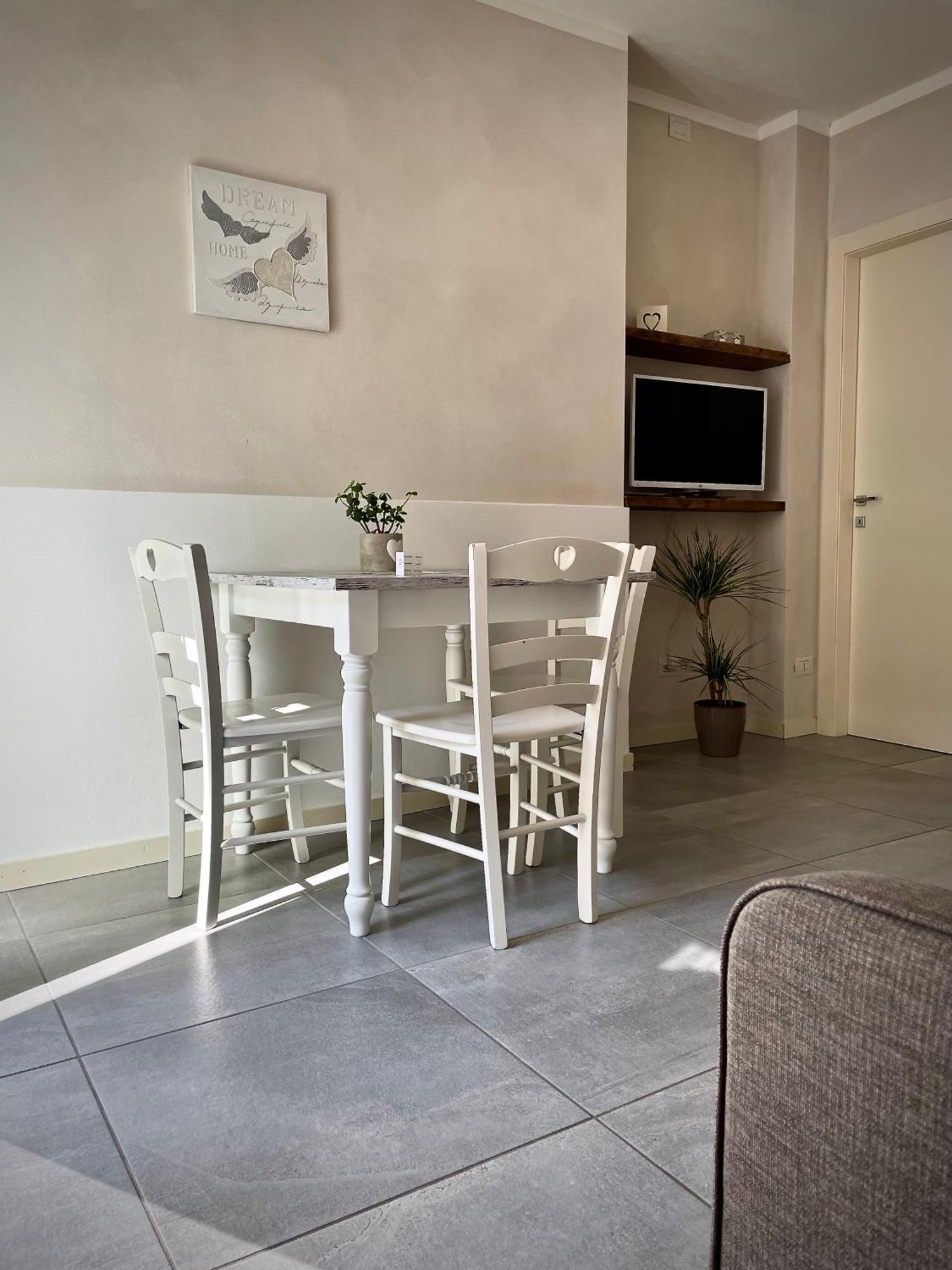 Villa Fontanelle Gardapartments Polpenazze del Garda Exterior foto