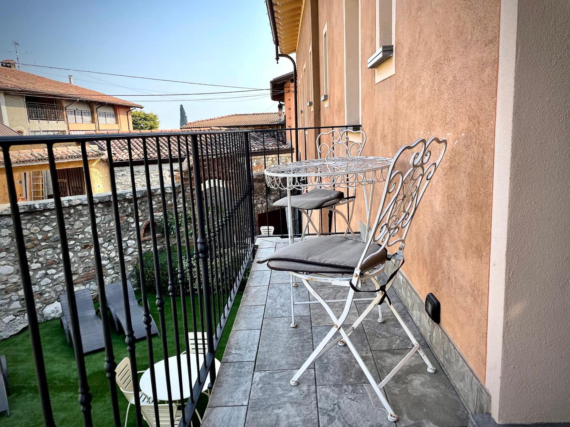 Villa Fontanelle Gardapartments Polpenazze del Garda Exterior foto